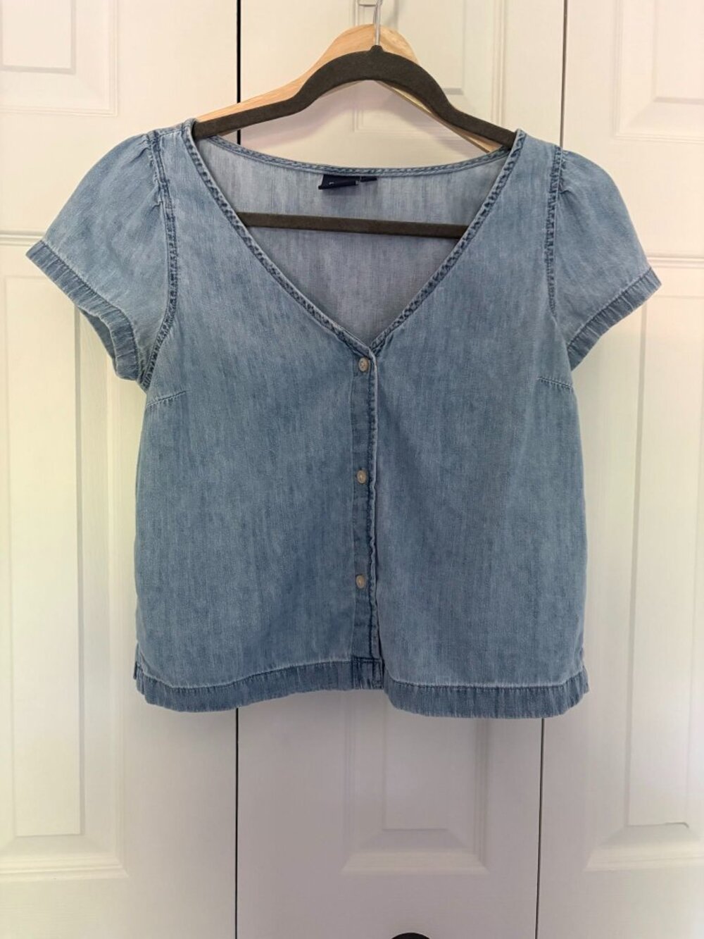 Gap denim top